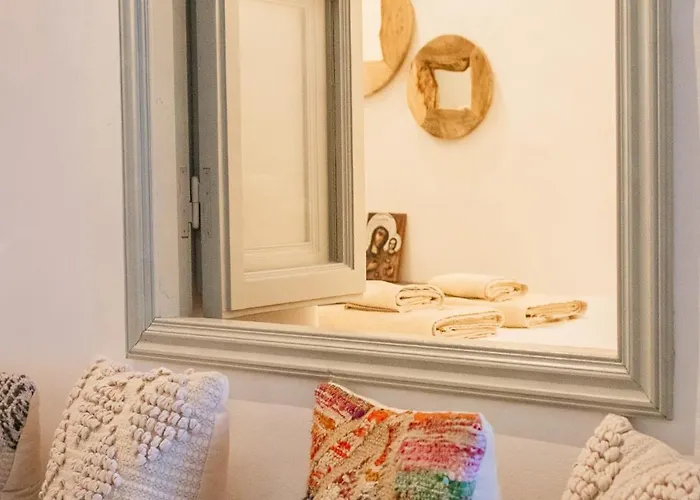 Traditional House Chora Near The Monastery Pátmos