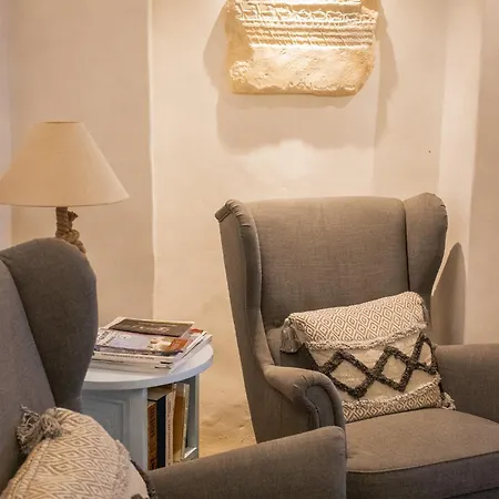 Traditional House Chora Near The Monastery Vakantiehuis