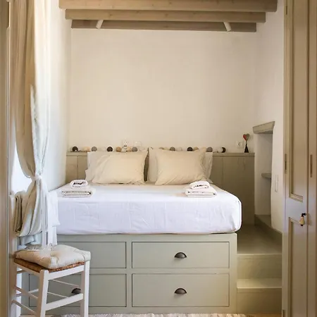 Traditional House Chora Near The Monastery Vakantiehuis