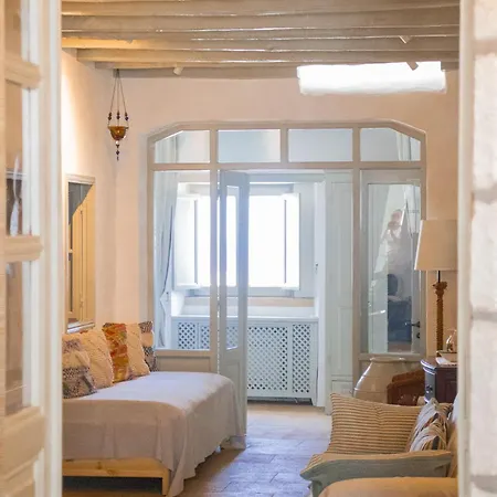 Vakantiehuis Traditional House Chora Near The Monastery *