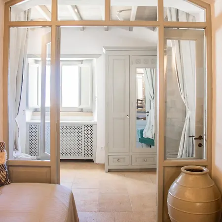 Traditional House Chora Near The Monastery Vakantiehuis