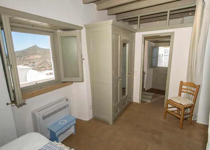 Traditional House Chora Near The Monastery בית נופש