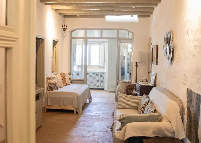 Traditional House Chora Near The Monastery * Pátmos