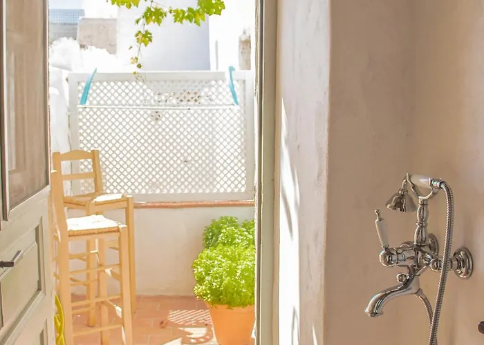 Traditional House Chora Near The Monastery * Pátmos